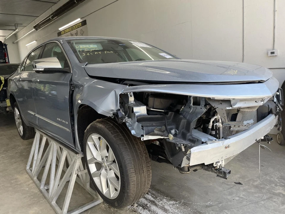 Conjunto de bomba y motor ABS usado se adapta a: Chevrolet Impala 2014 montaje VIN 1 4º Foto 4 de 4