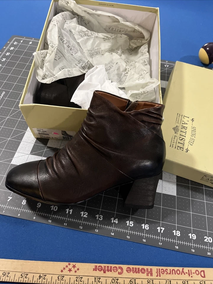 L’artiste Melani Boots Size EU 37 US 6.5-7 Brown Mid-Calf Boot Zip - New - Image 3 of 4