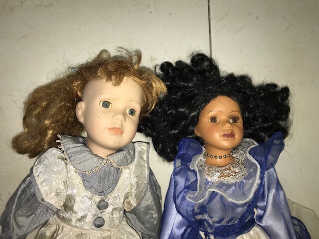 2 antique porcelain DOLLS (2apdbw)