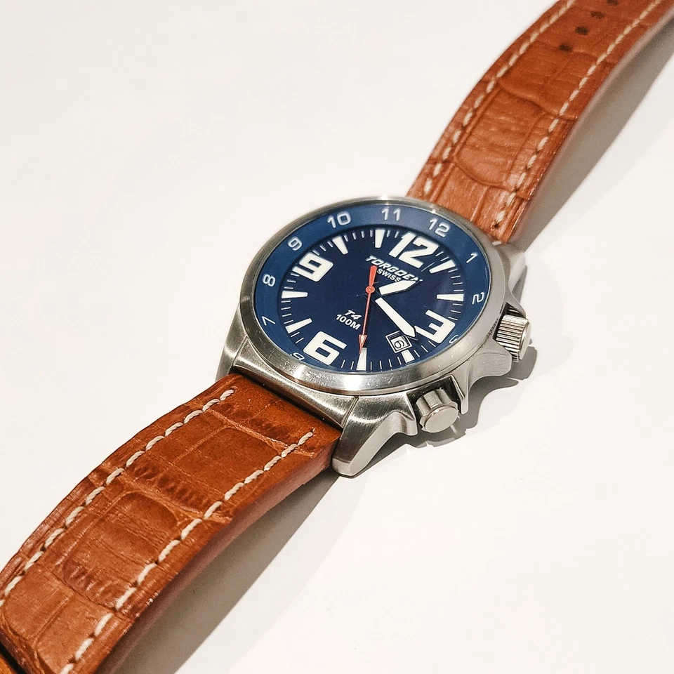 Reloj suizo Torgoen Pilot - SW822GA - Movimiento suizo resistente al agua de 10 ATM Foto 2 de 4