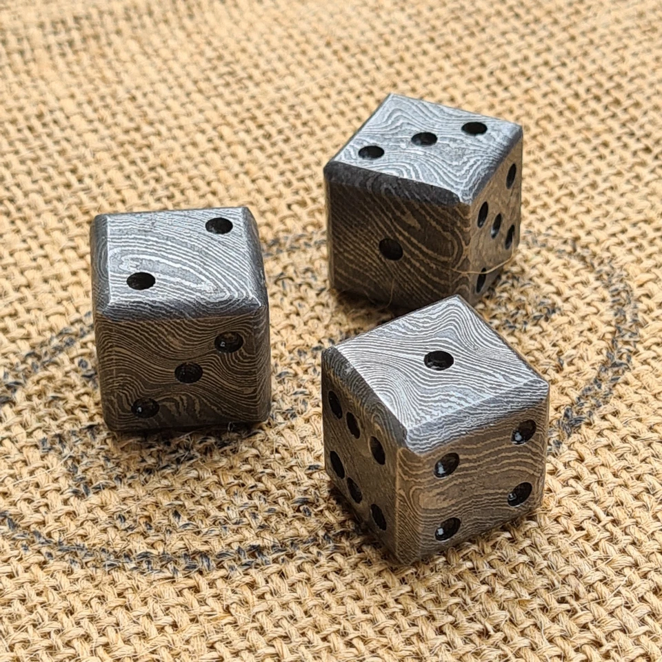 Sechserwürfel 6er Würfel Augenwürfel Spielwürfel  Spiele  Metall D+D DSA  Larp  - Bild 4 von 4