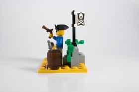 LEGO Pirates 1696/1464 Pirate Lookout Complete
