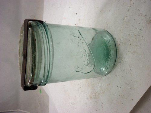 pint size eureka jar complete