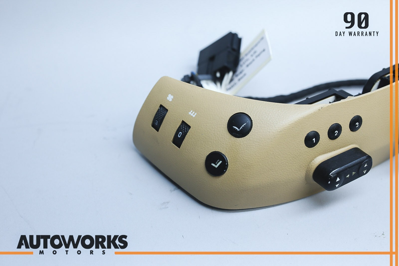 04-08 Maserati Quattroporte M139 Front Left Driver Seat Control Switch Beige OEM
