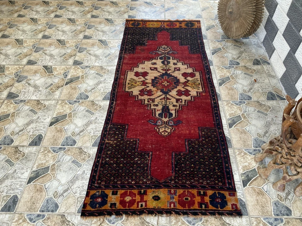 Vintage Turkish Anatolian Rug | 3 x 7.15 ft | Farmhouse Hand-Knotted Wool Carpet - Image 2 of 4