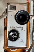 Very Nice DDR Narrow Film Camera Pentaka 8B  Case - Zeiss 8Mm Green