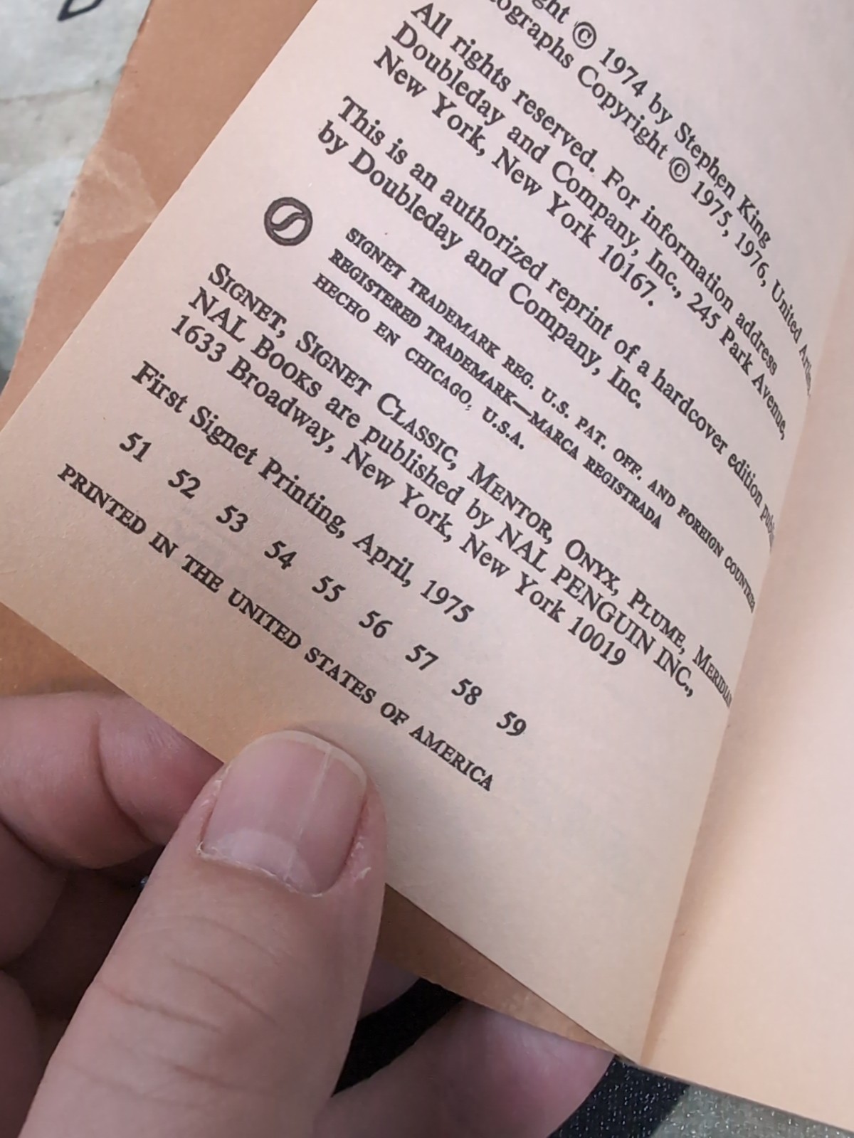 Stephen King Carrie 1975 First Print Signet (April) Paperback Vintage Horror PB