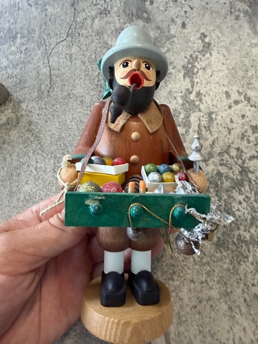 KWO German Wooden Smoker - Baumschmuck Händler Tree Decoration Dealer