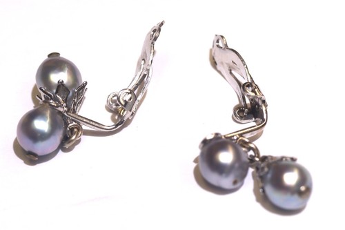 Pendientes colgantes oro blanco 14k redondos perlas azules clip 5,4g vintage - Imagen 5 de 11
