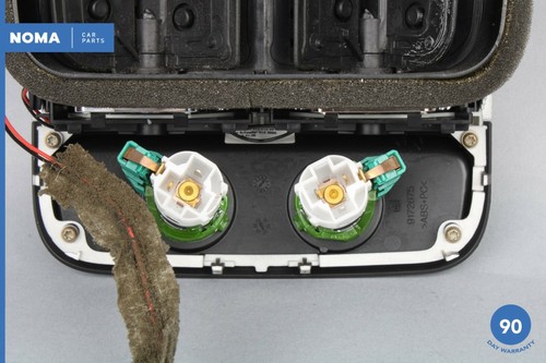 05-09 Jaguar XJ8 VDP X350 Rear Center Console A/C Dual Vent w/ Power Outlet OEM - Picture 8 of 11