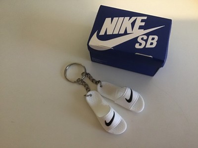 nike tick sliders