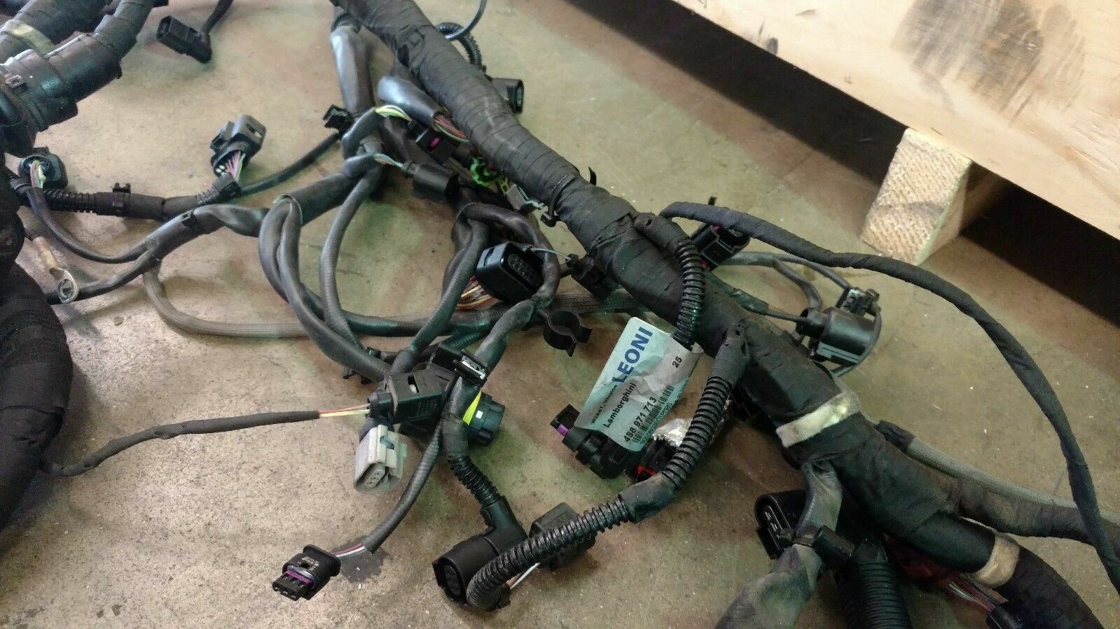 LAMBORGHINI HURACAN REAR ENGINE WIRING HARNESS COMPLETE ASSEMBLY OEM 4S8971713