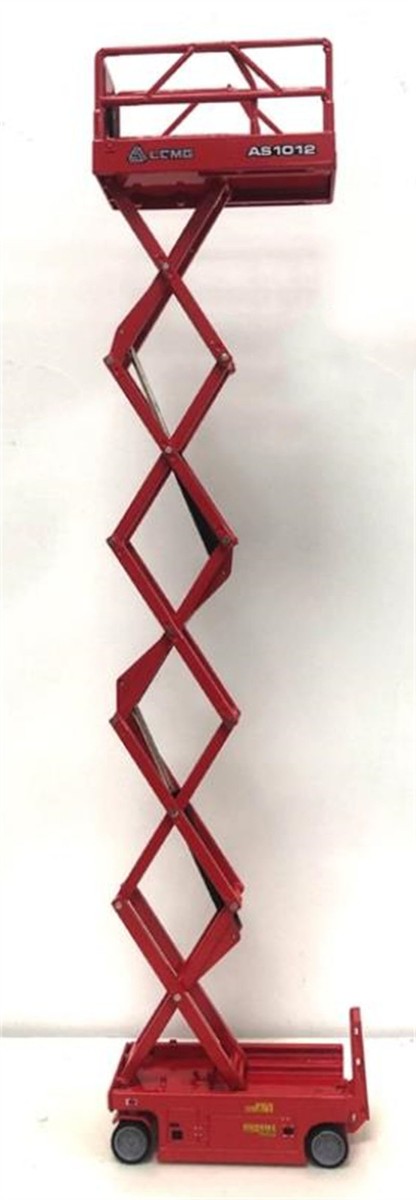 1/40 for LGMG AS1012 self-propelled scissor lift Truck Model