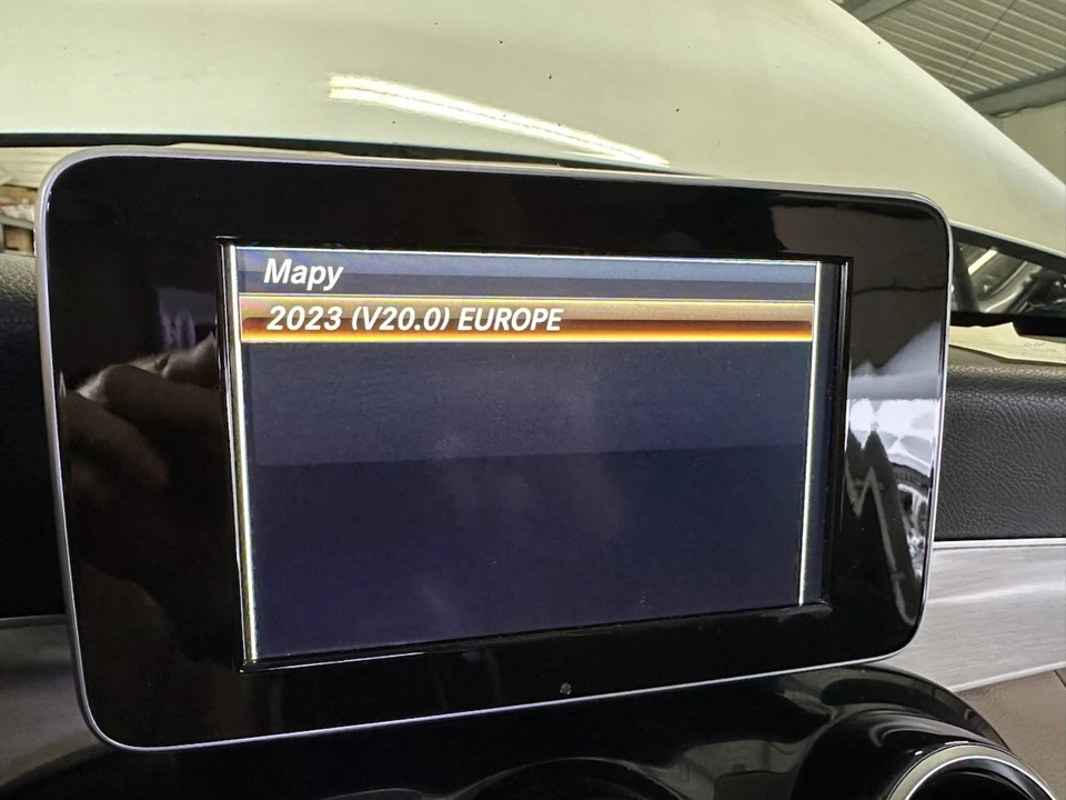 MERCEDES GARMIN MAP PILOT V20 A2189062704 NTG5 STAR1 SD KARTE EUROPA 2025 - Bild 2 von 4