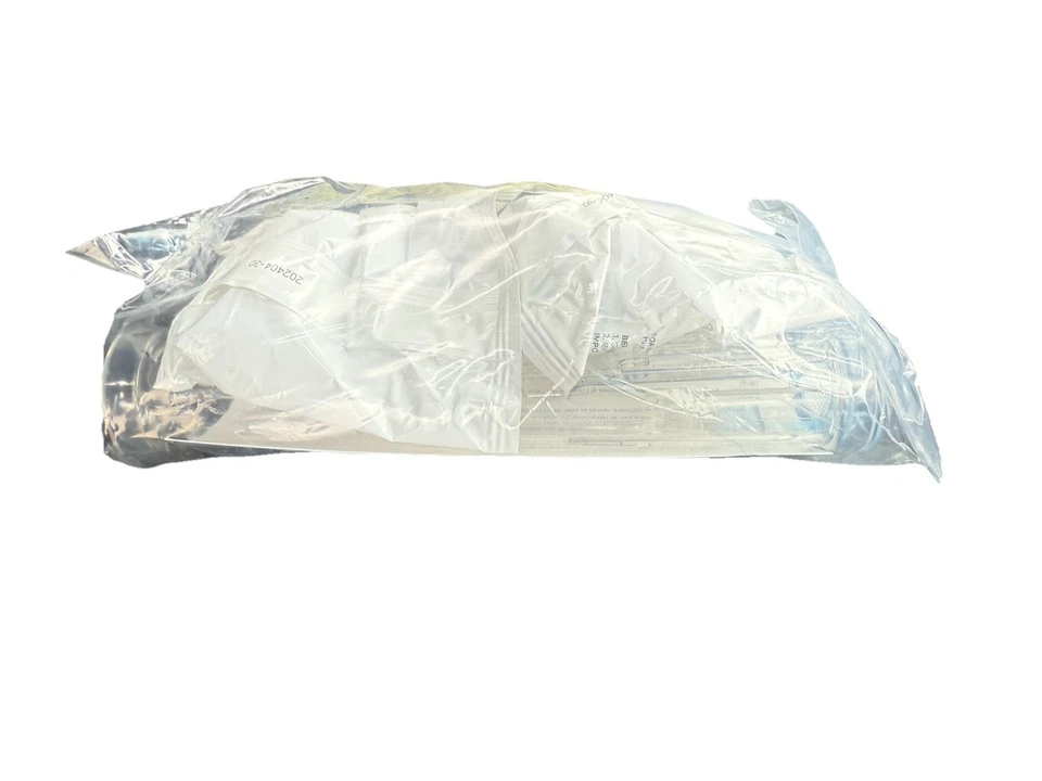 KEURIG Tall Handle Water Filter Starter Kit with 2 Filter Cartridges New - Image 2 of 3