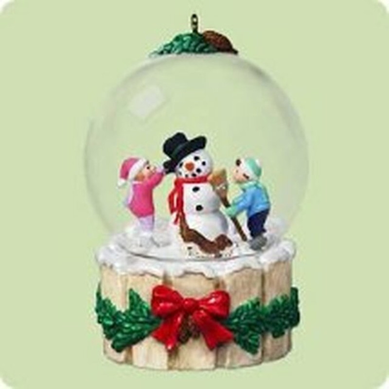 'Winter Wonderland-Snowman' 'Collector's Series' NEW Hallmark 2004 Ornament