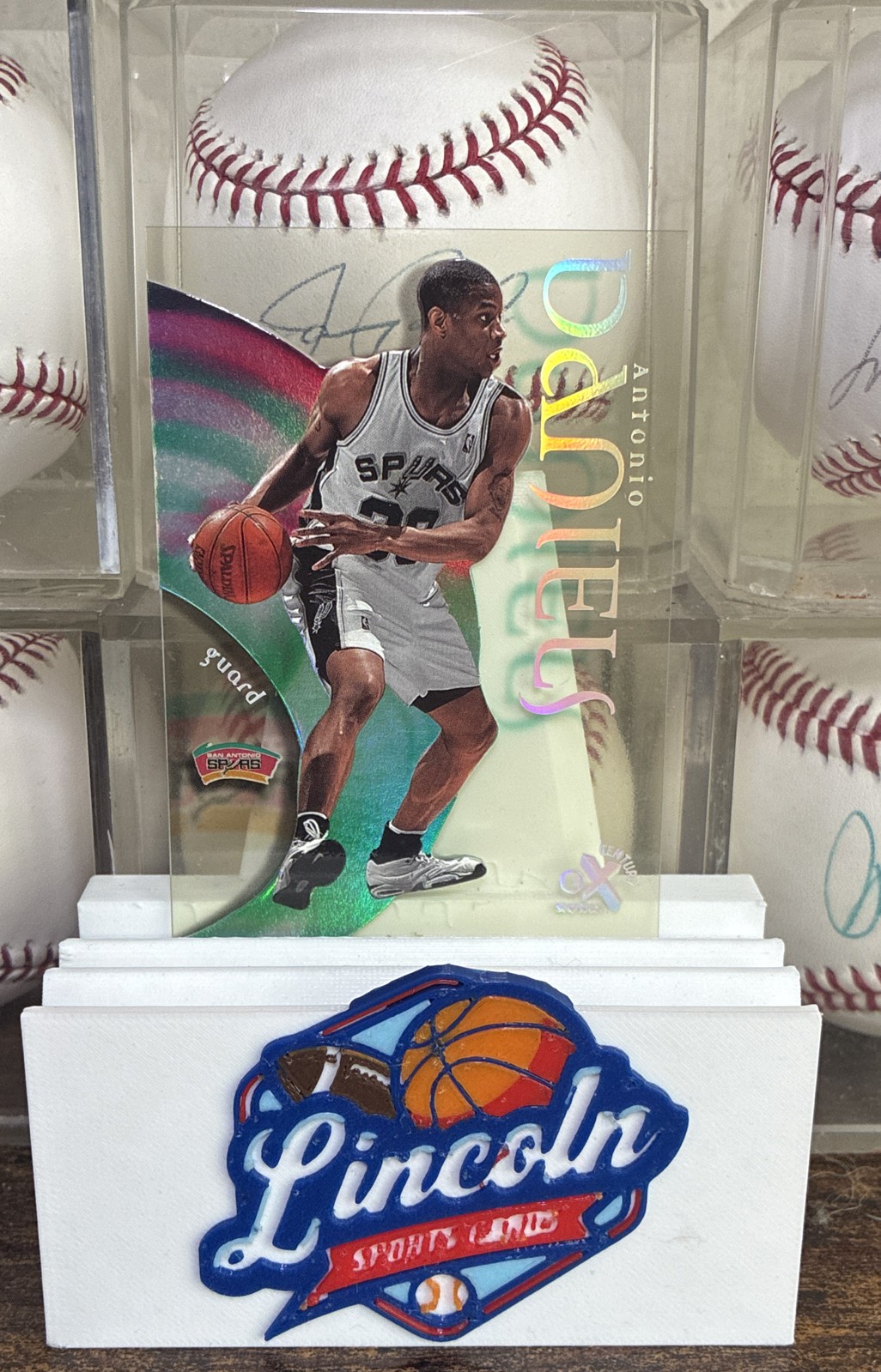 1998-99 Skybox E-X Century - Antonio Daniels #52