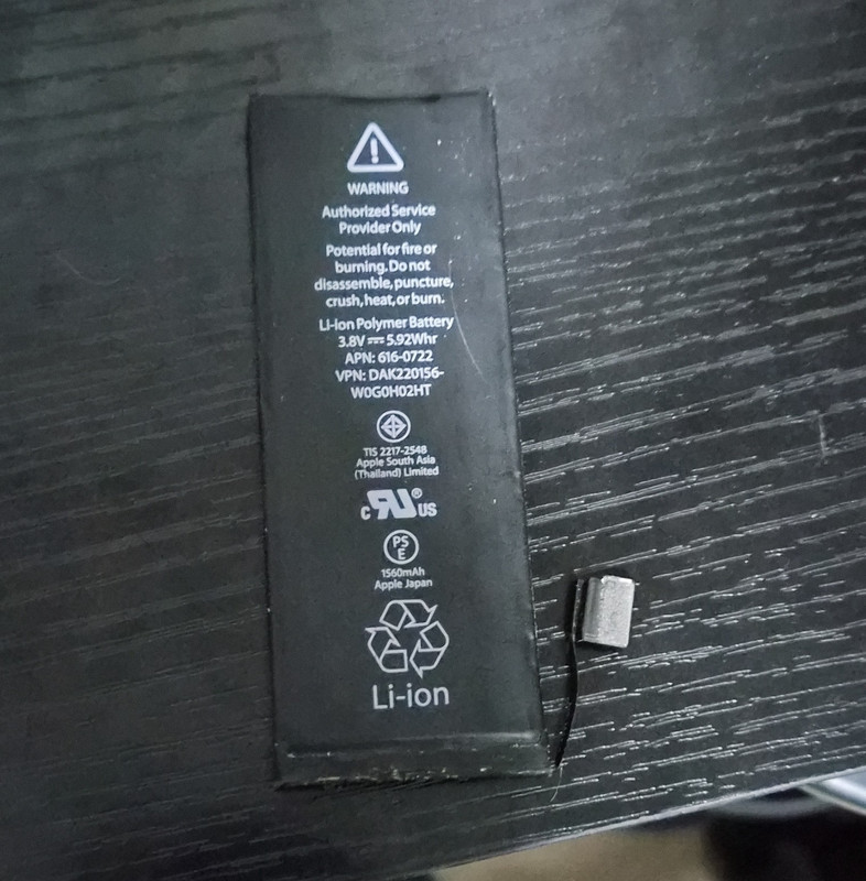 Genuine Apple iPhone 5s Battery UNTESTED FOR PARTS. READ DESCRIPTION 
