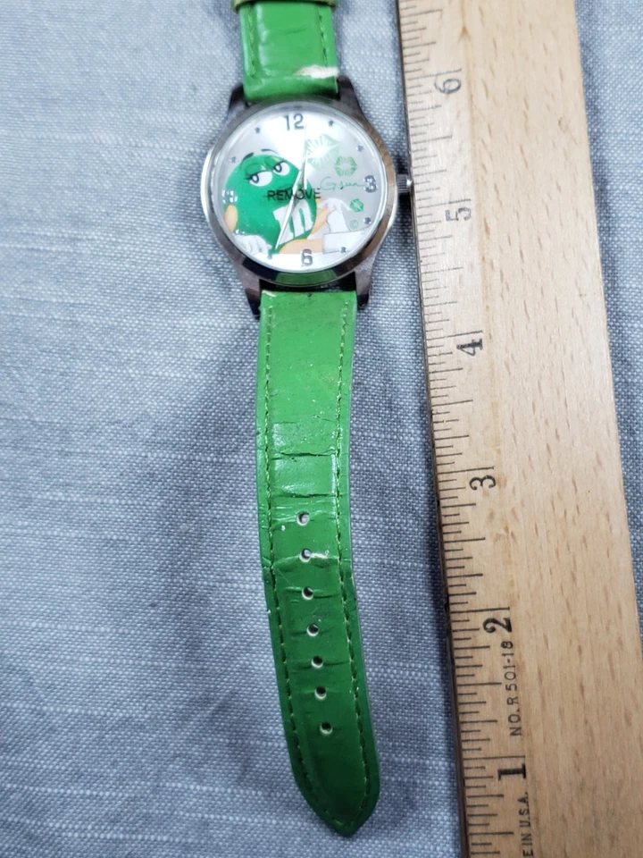 Reloj Cuarzo Verde M&M 2008 Tono Plata Correas Verdes Funcionando A71 Foto 4 de 4