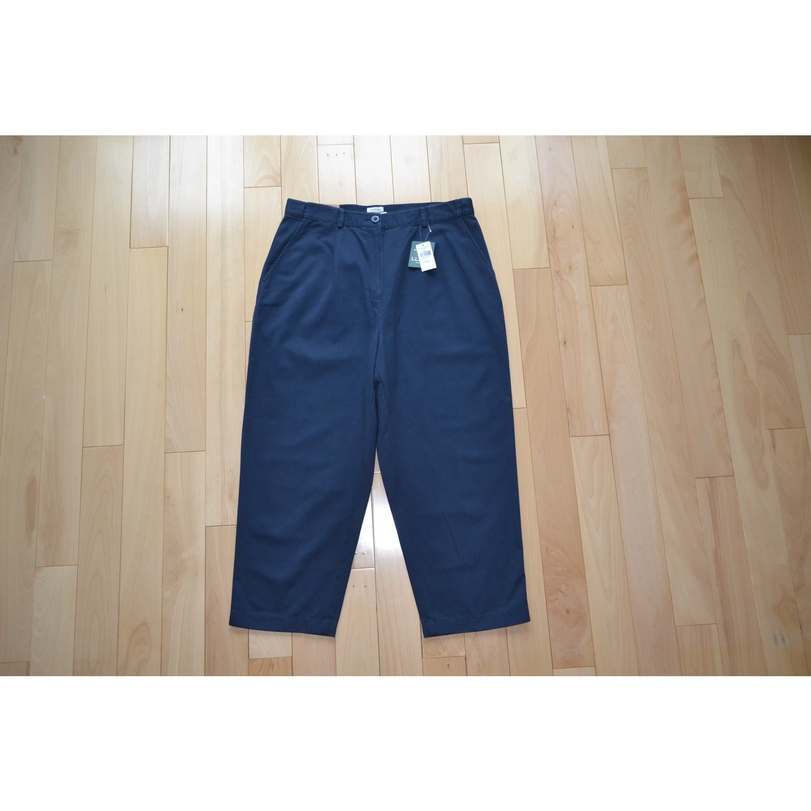 NWT LL Bean Capri Pants Original Fit Navy Blue Size 14