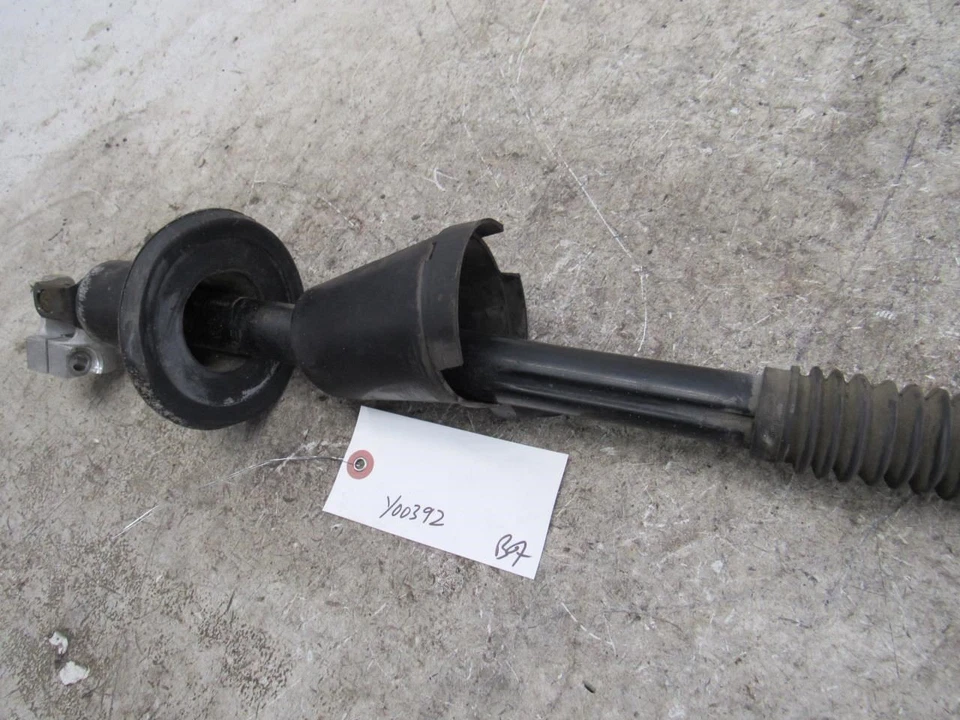 2001 Lincoln Navigator steering column intermediate lower shaft coupling joint Foto 3 de 4