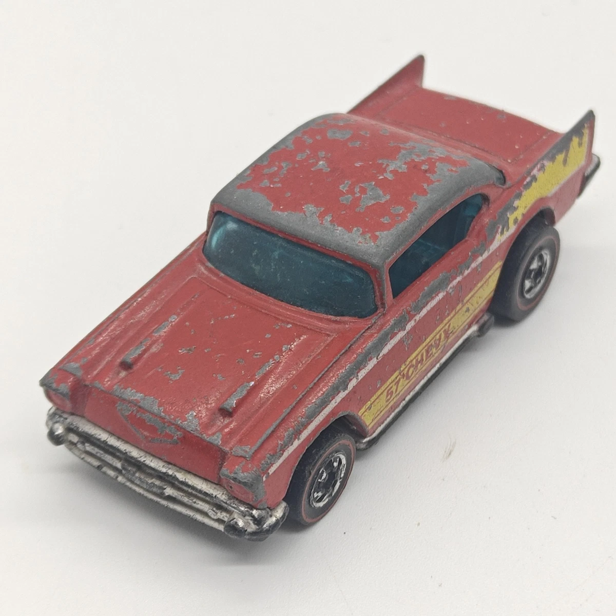 Hot Wheels Red 1957 Vehicle Year Vintage Manufacture Diecast Cars