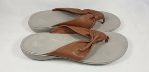 bass leather flip flops