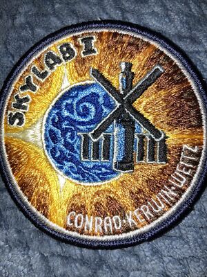 SKYLAB 1 LION BROTHERS VINTAGE ORIGINAL NASA Hallmarked CLOTH BACK ...