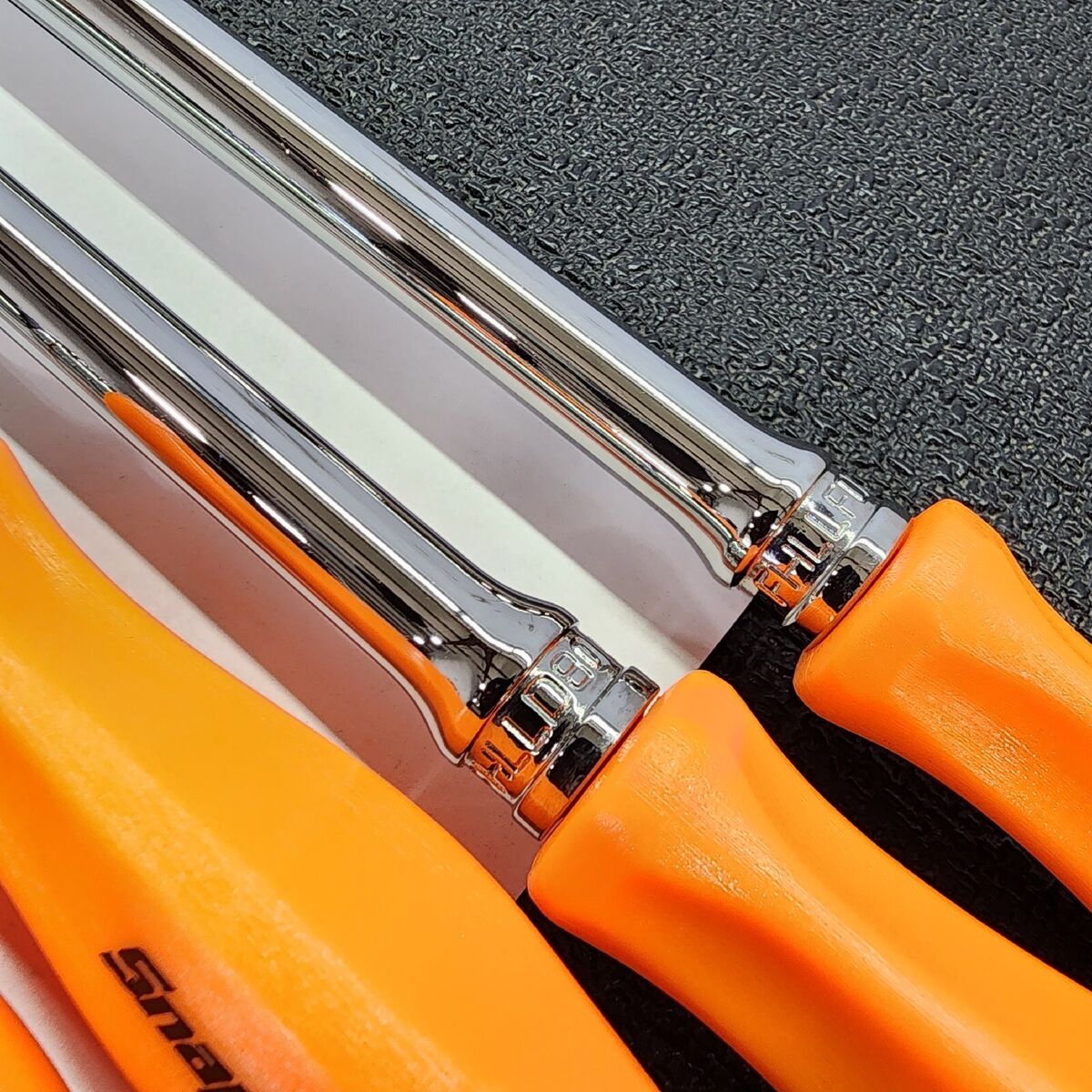 Snap-on Tools USA NEW 7pc ORANGE Hard Handle 3/8 Snap-on Tools USA NEW 7pc ORANGE Hard Handle 3/8