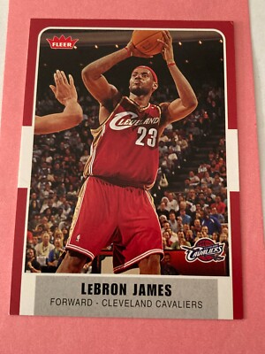 LeBRON JAMES 2007-08 Fleer LeBron James Base Card #12