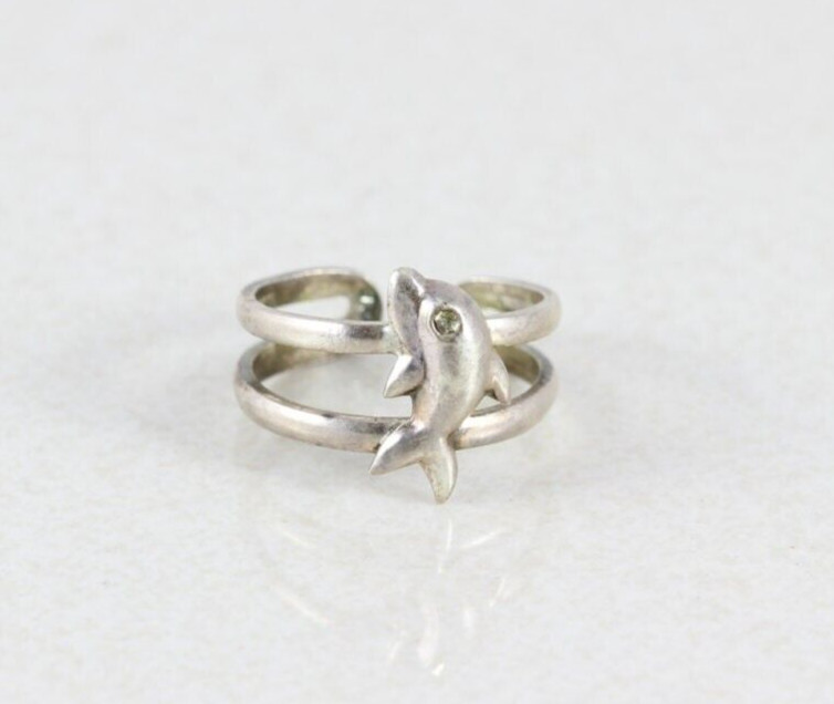 Sterling Silver Dolphin Toe Ring or Ring Size 4 A… - image 1