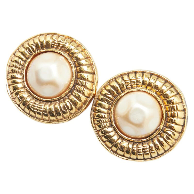 Chanel Round Pearl Earrings Alhudapk Com Chanel Gold Pearl Earrings Round  Chanel Earrings New