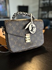 louis vuitton metis pochette