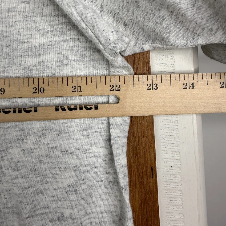 Camisa De Colección Detroit Pistons Para Hombres XL Gris Puntada Única Años 90 Campeones del Mundo Salem Foto 3 de 4