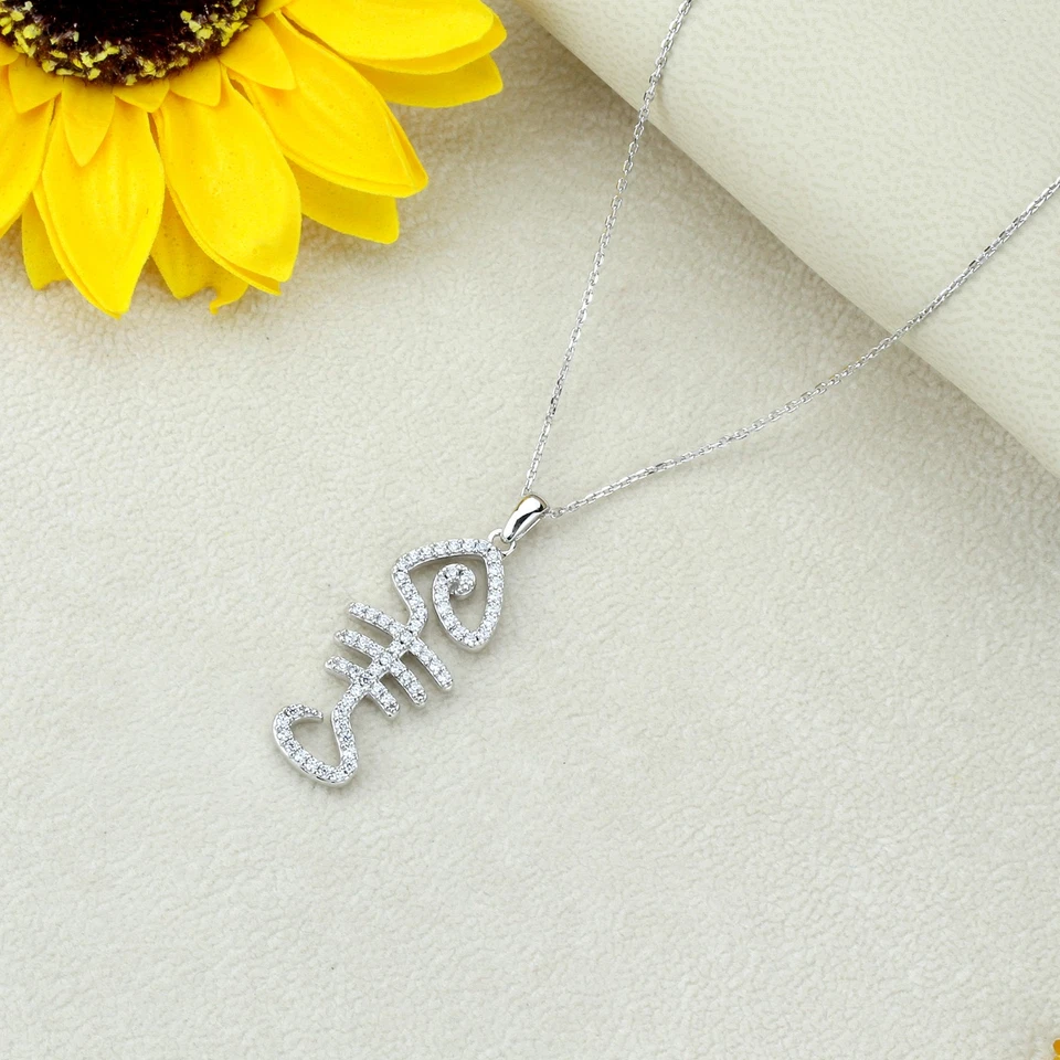 Collar colgante de hueso de pez conjunto de pavé de circonita cúbica enchapado en platino de 16"+2" Foto 2 de 4