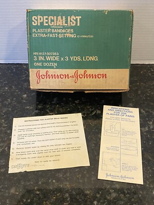 ￼ Vintage Johnson & Johnson Plaster Bandages Extra-Fast-Setting 3 x 3 yards ￼