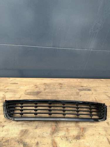 VW Golf 7 5G Gitter mitte Stoßstange vorne 5G0853677 original