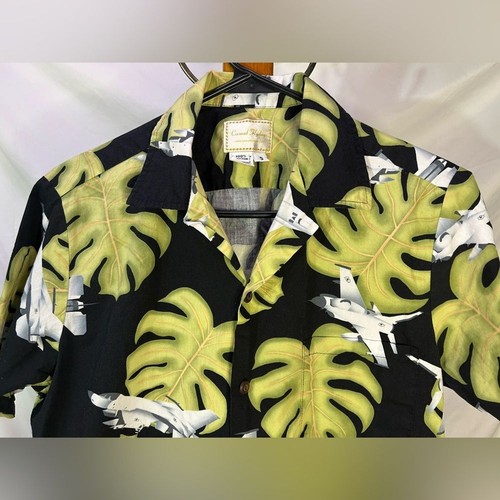 Casual Flydays Black Jet Airplane Plants Tropical Aviation Hawaiian Shirt Size S - Picture 2 of 7