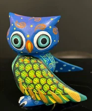 Zeny Fuentes Y Reyna Painted Wood Carved Owl Figurine Oaxaca Mexico Arts Wooden.