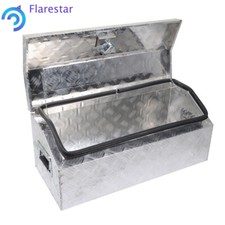 Caja de herramientas de placa de diamante de aluminio 30X13X13 + 2 llaves para camioneta camioneta RV plateada