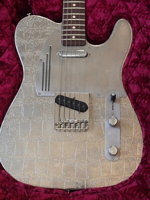 James Trussart Steelcaster Gator Top Tele Silver Gator pattern-perforated back