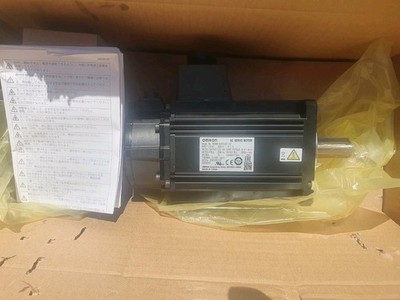 1 STÜCK NEU OMRON SERVOMOTOR R88M-K2K030F-S2