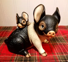 Vintage House Of Global Art Hand Painted/Numbered Momma Pig & Piglet Figurine