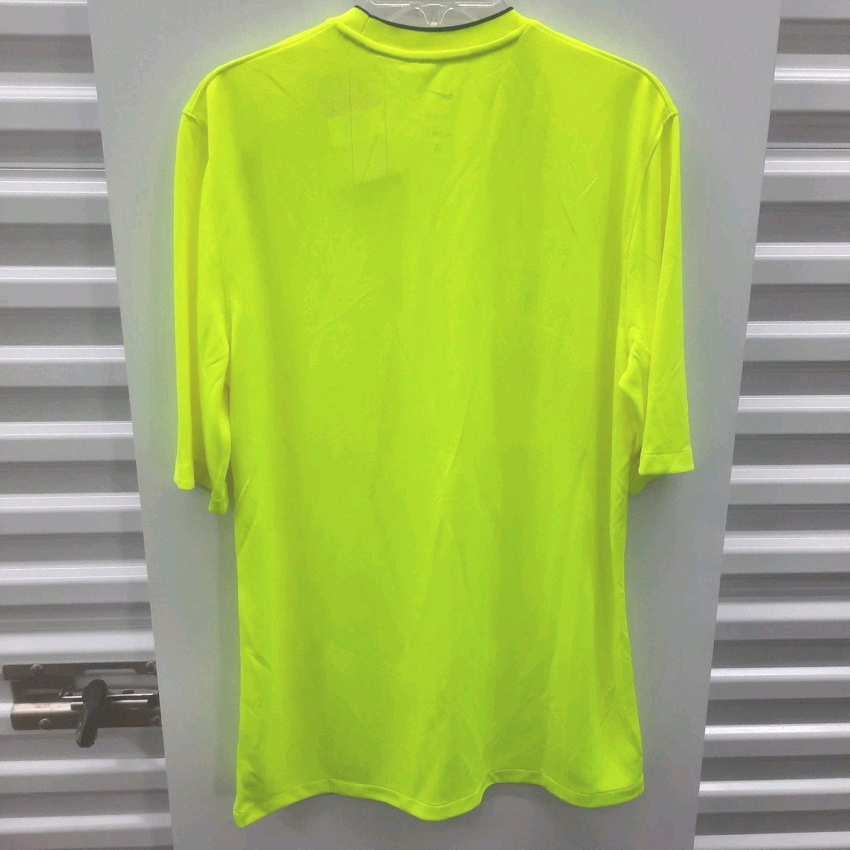 Nike Dri-Fit 2 Pocket Neon Yellow Men Sz L Referee Jersey Shirt