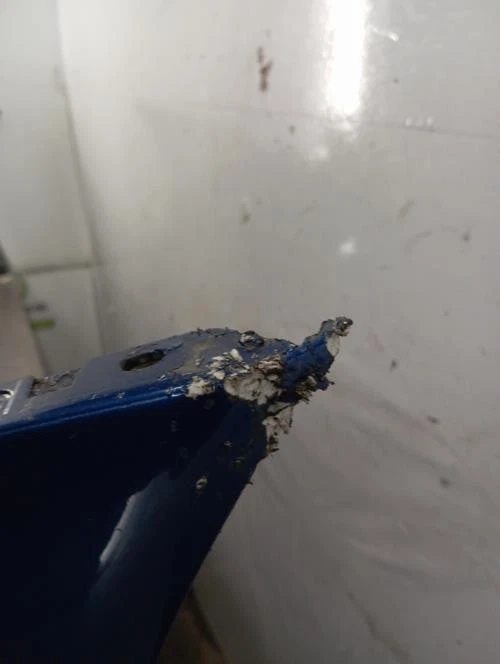 Pare choc avant MERCEDES CLASSE C 203 COUPE SPORT PHASE 1 2038854925 - Photo 2/4