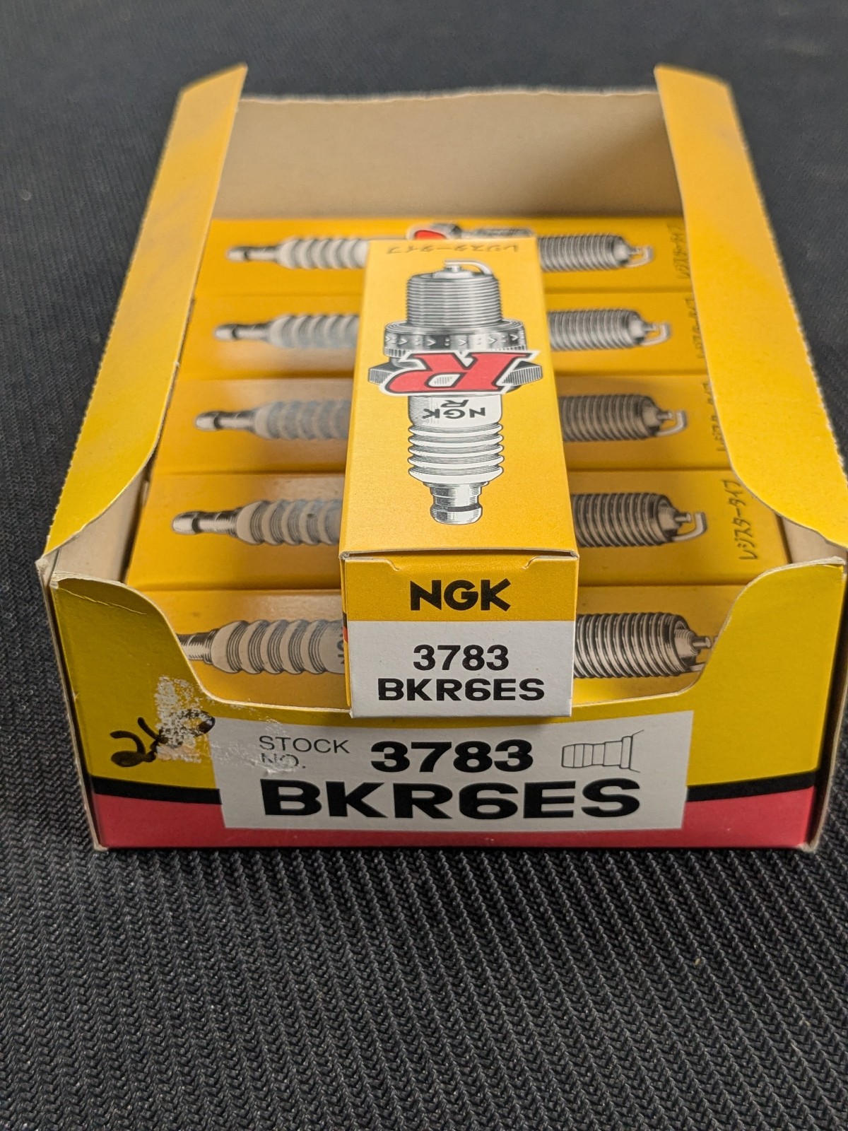 New NGK Spark Plugs Set of 6 BKR6ES Stock #3783