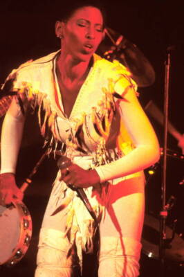 Nona Hendryx Performs On Stage With Labelle New York 1977 OLD MUSIC PHOTO