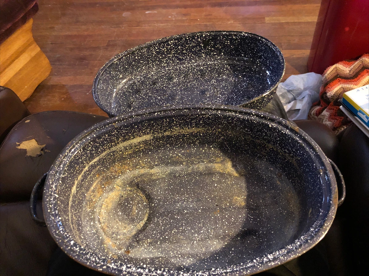 Frugal Favori ham roasting pan