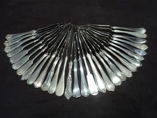 Silverplate Flatware Lot of 30 Twisted Butter Spreaders Craft Use lot #1