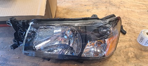 Left Headlight Assembly Drivers Side For 2003-2004 Subaru Forester SU2502111 - Picture 2 of 9